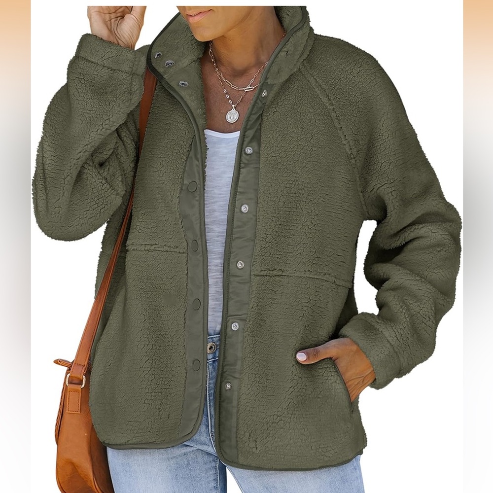 Women’s Green Sherpa Fleece Jacket